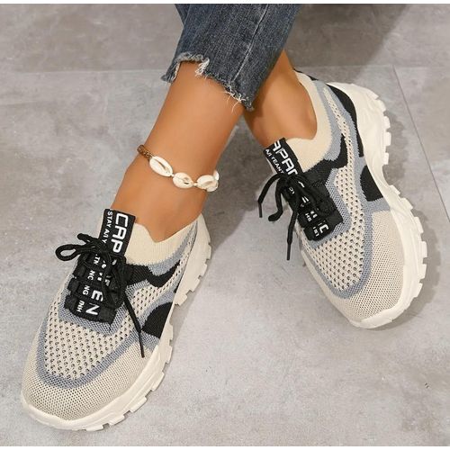 Casual Ladies Shoe
